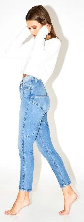 Revice Denim Venus Crop jeans - Image 2