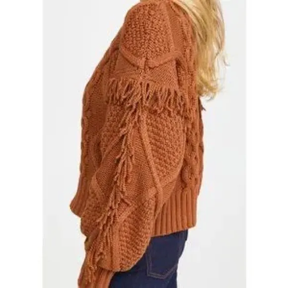 Line & Dot Jasper Fringe Sweater - Image 3