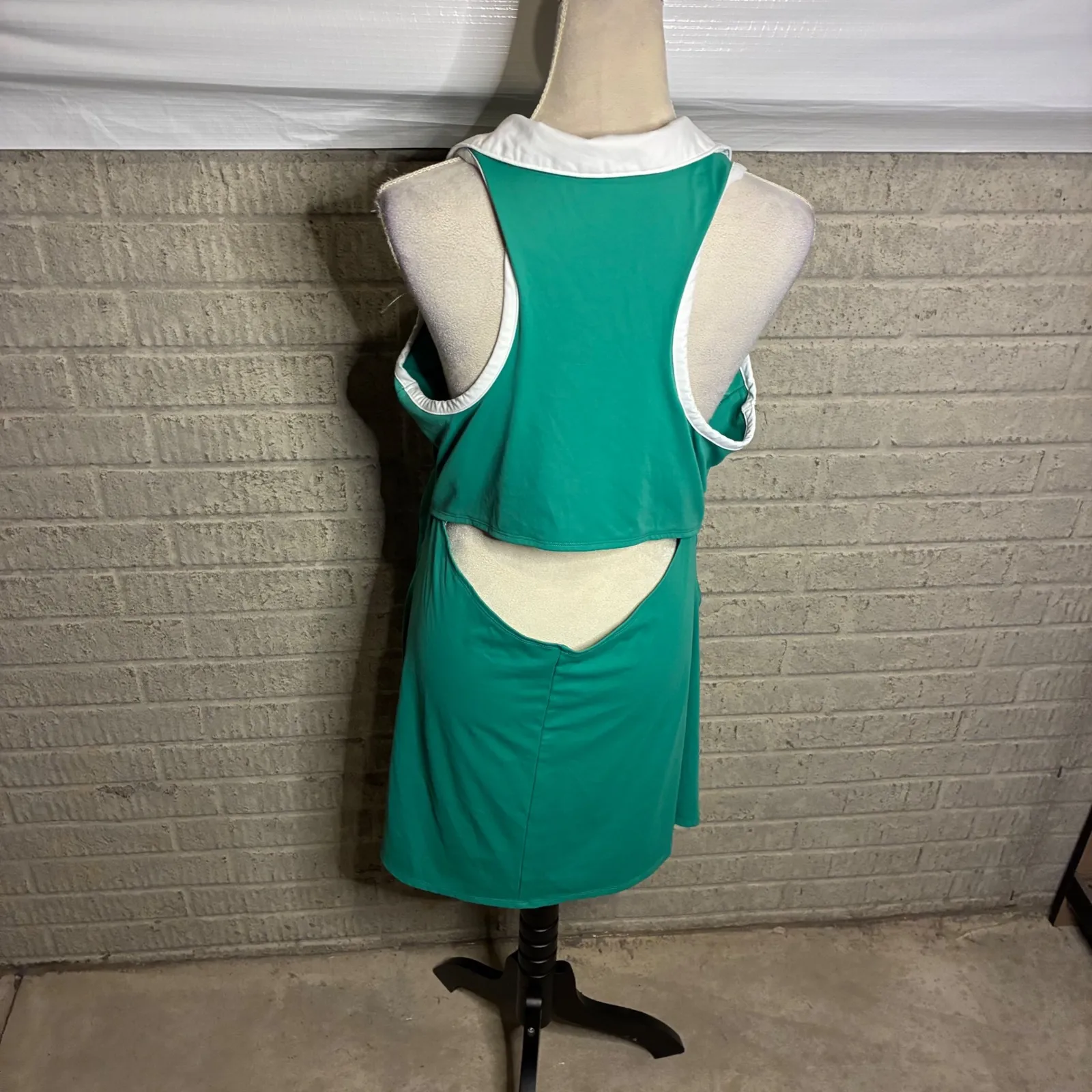 Old Navy Active Womens Green PowerSoft Tennis Dress Built In Bra  XL‎ - Image 3