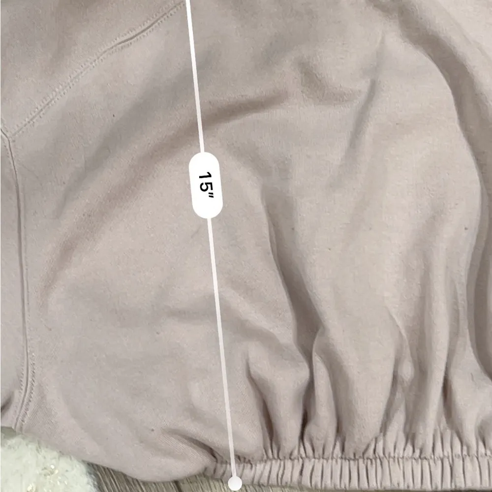 Zara beige cropped synched pullover sweatshirt - Image 4