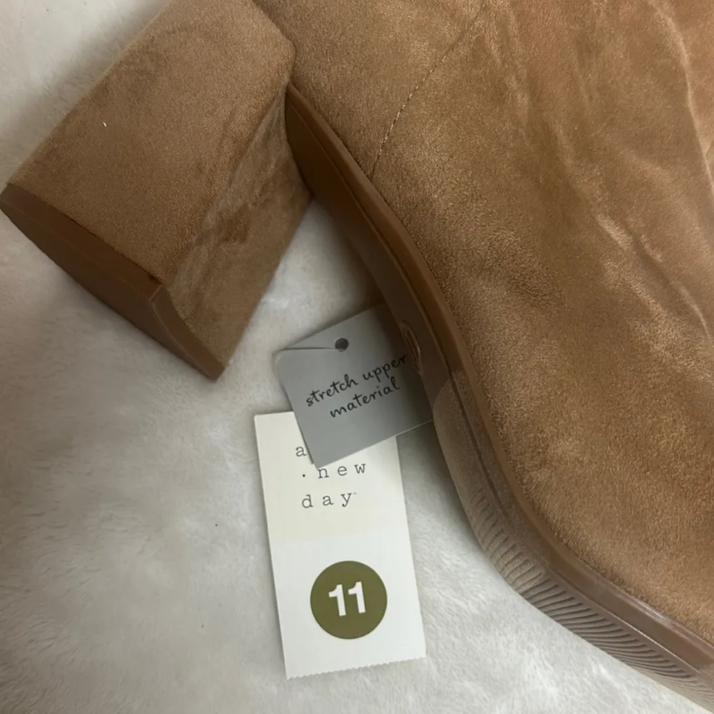 A New Day Brown Heeled Boots with Chunky Block Heel - Image 2