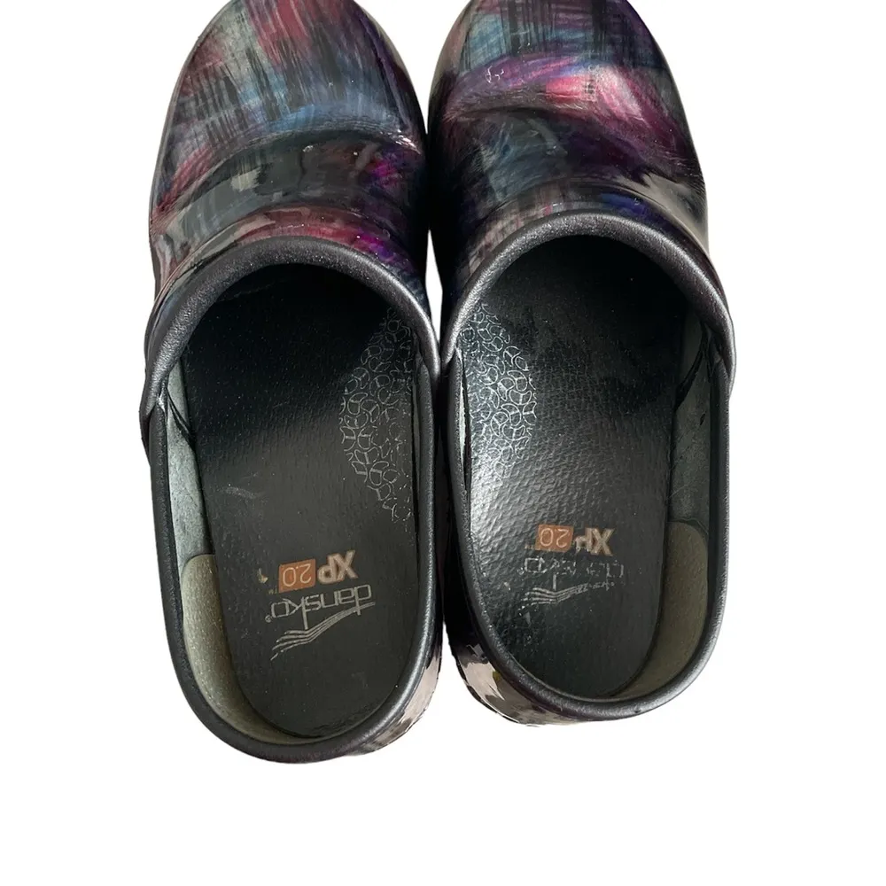 Dansko XP 2.0 Color Sweep Patent Clogs - Image 6