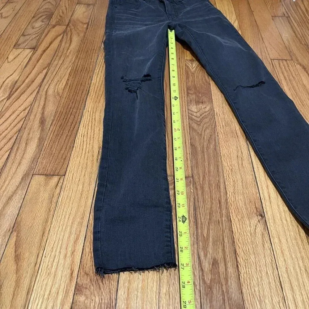 Madewell NWT 9 Inch Mid-Rise Skinny Distressed Ripped Jeans in Black Sea Size 24 - Image 6
