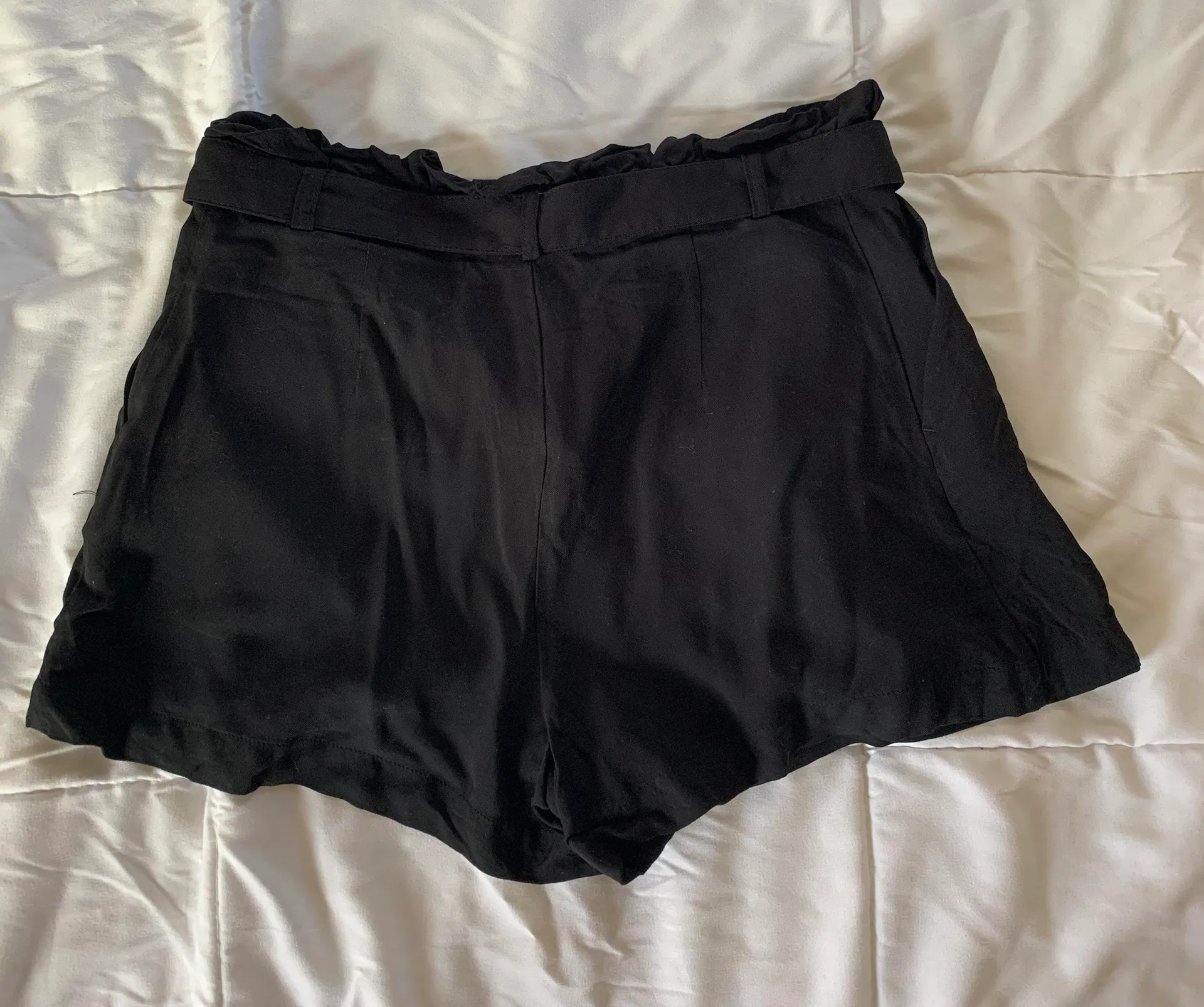 black paperbag shorts - Image 5