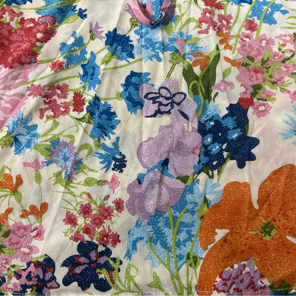 Entro Women's Floral Short Sleeve V Neck Blouse Sz Small - Image 2