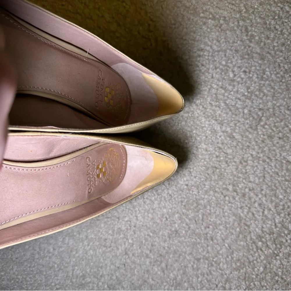 Vince Camuto Nude Patent Leather Pumps Heels Stiletto Round Toe Platform Sz 8.5 - Image 9