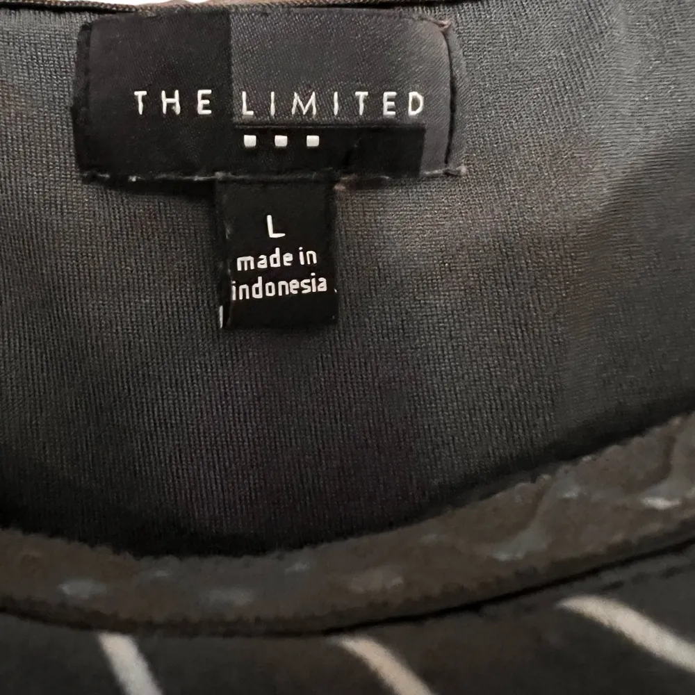 The Limited‎ Gray Striped Dress - Image 3