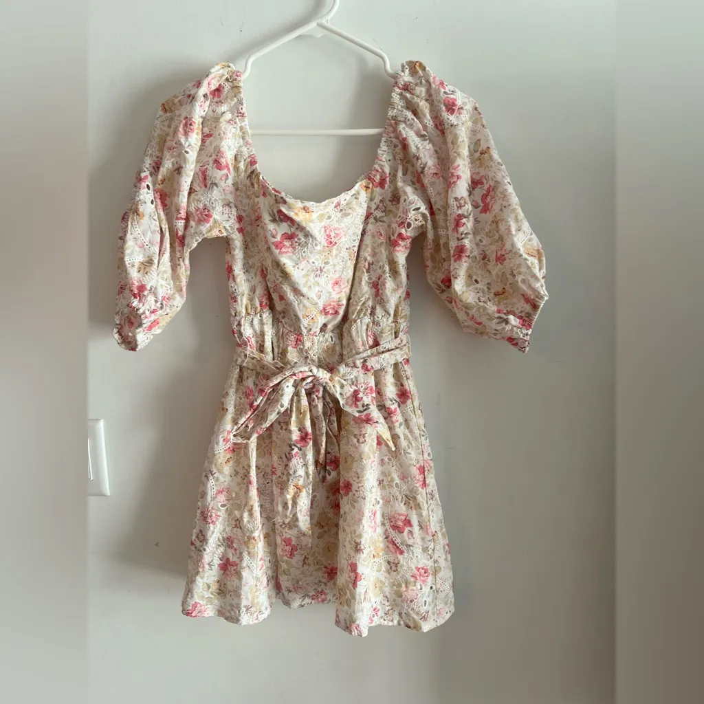 MINKPINK Cecile Mini Dress Size XS NWT Puff Sleeve Floral Eyelet - Image 11