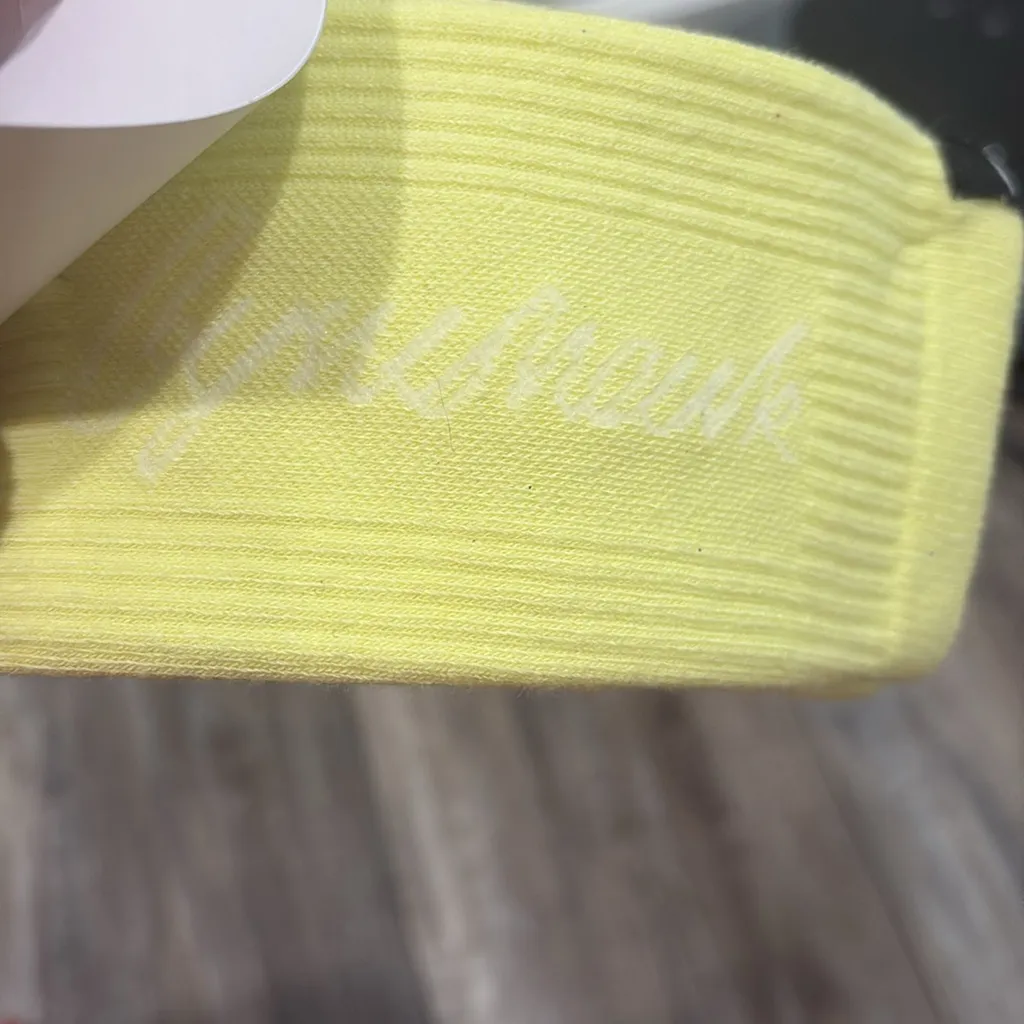 GymShark Neon Crew handwriting socks Small 4-6 NEW - Image 4