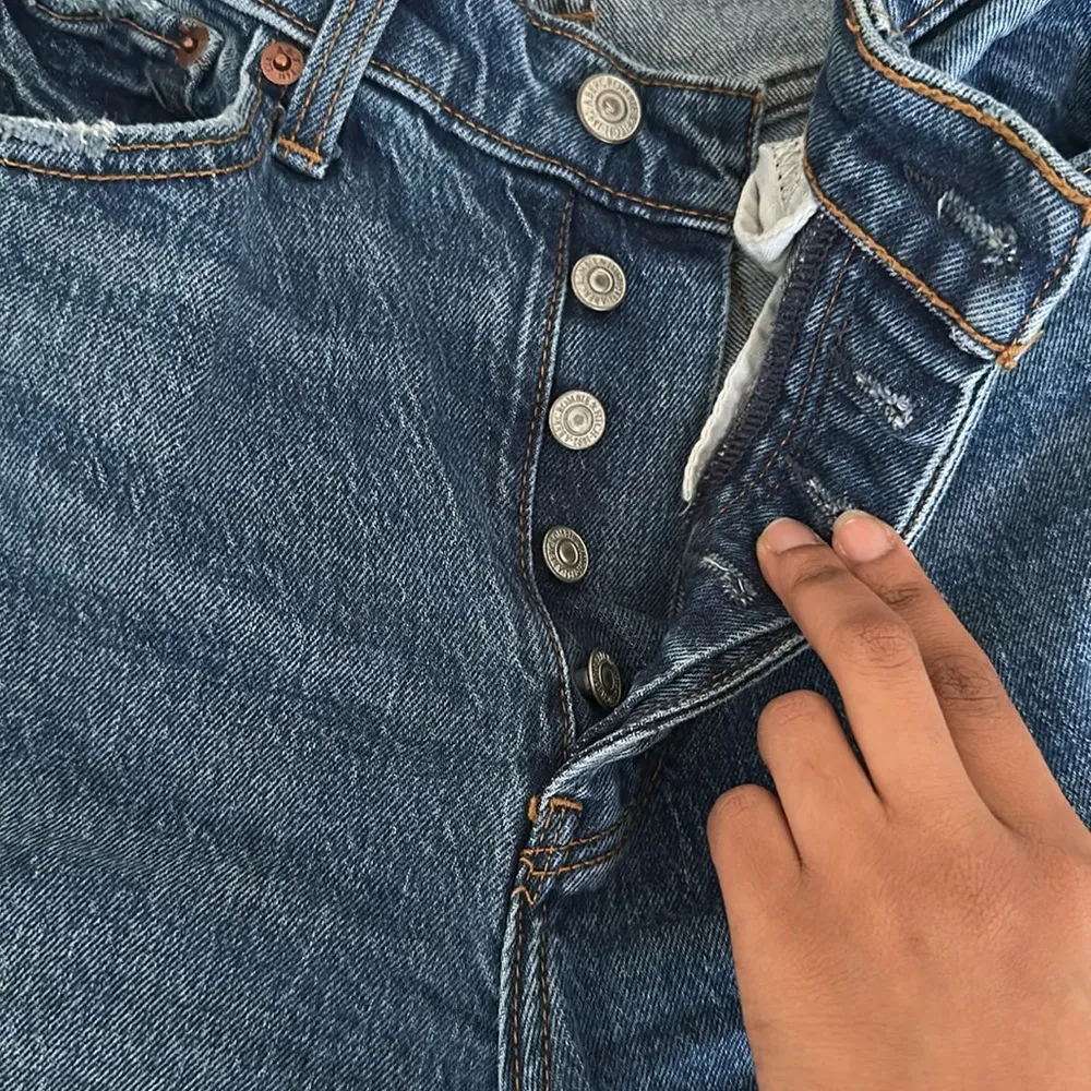 Abercrombie and Fitch The Dad High Rise Jeans - Image 4