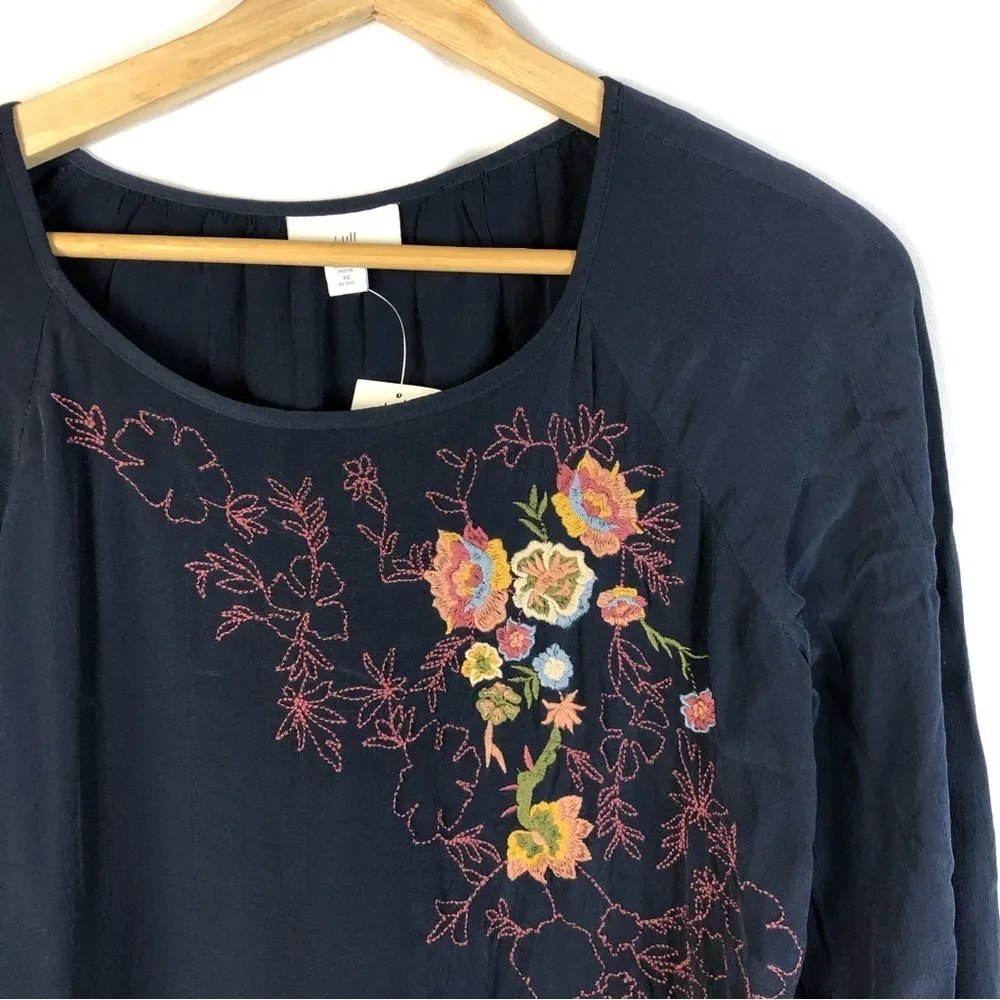 J Jill Petite Navy Blue Floral Embroidered Long Sleeve Blouse XSP - Image 4