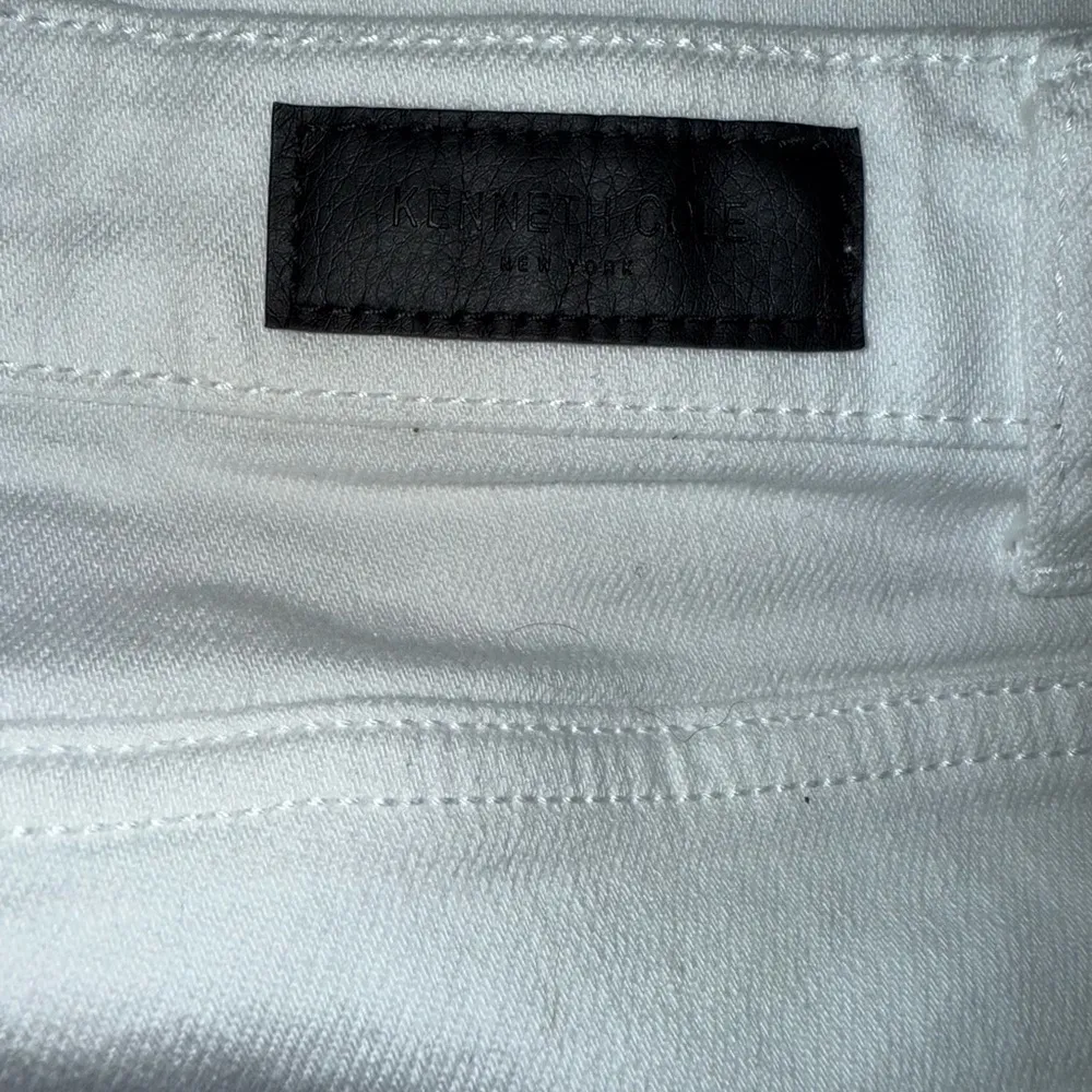 Kenneth Cole NY Jeans White Size US6 button front, 5 pocket - Image 8