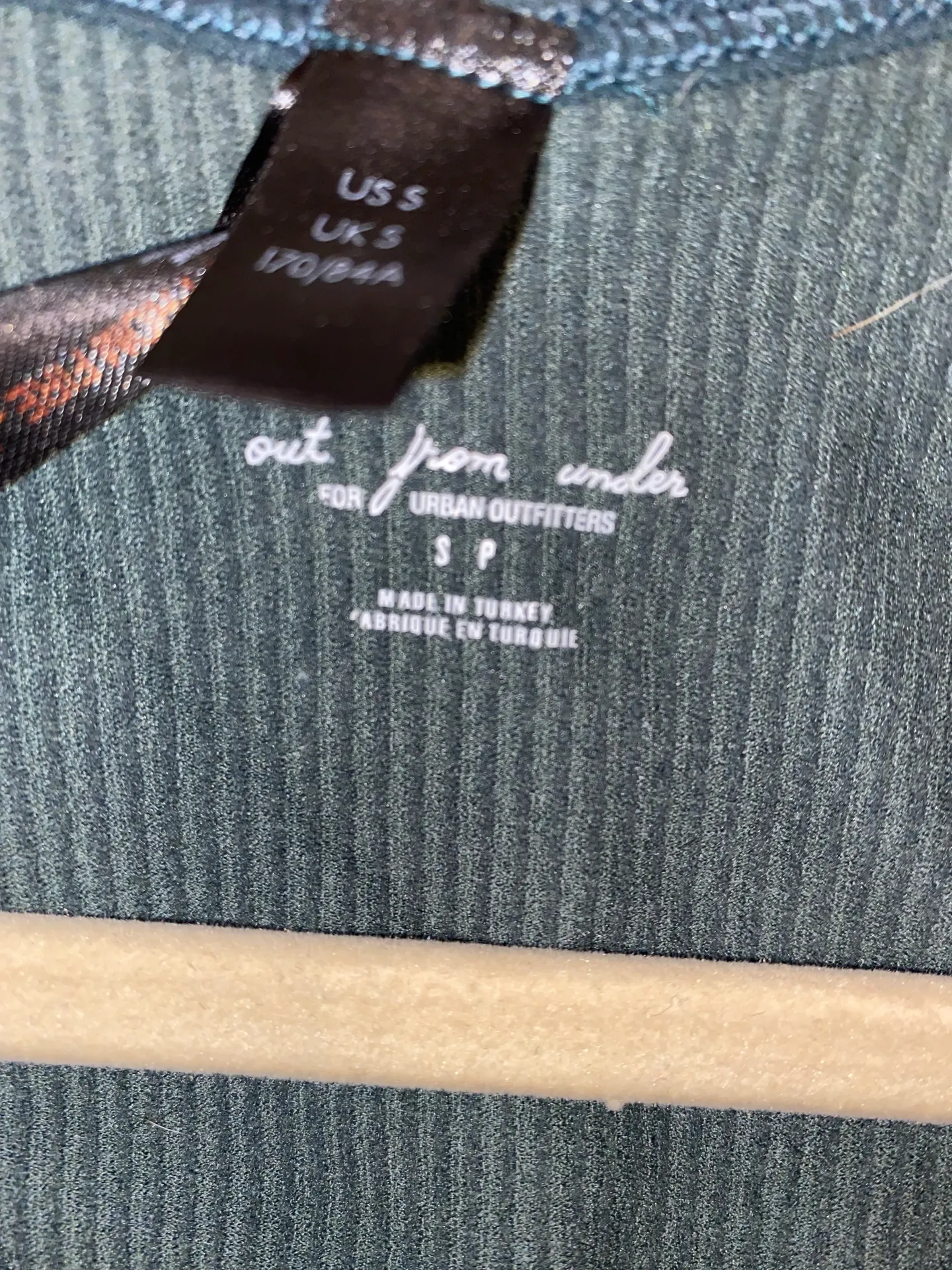 Urban Outfitters Out From Under Hailey Seamless Plunging Bra Top - Image 5