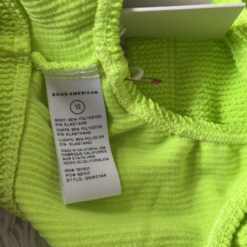 New Good American Always Fits Scoop Neck Bikini Top in Electric Lime size S/M - Image 7