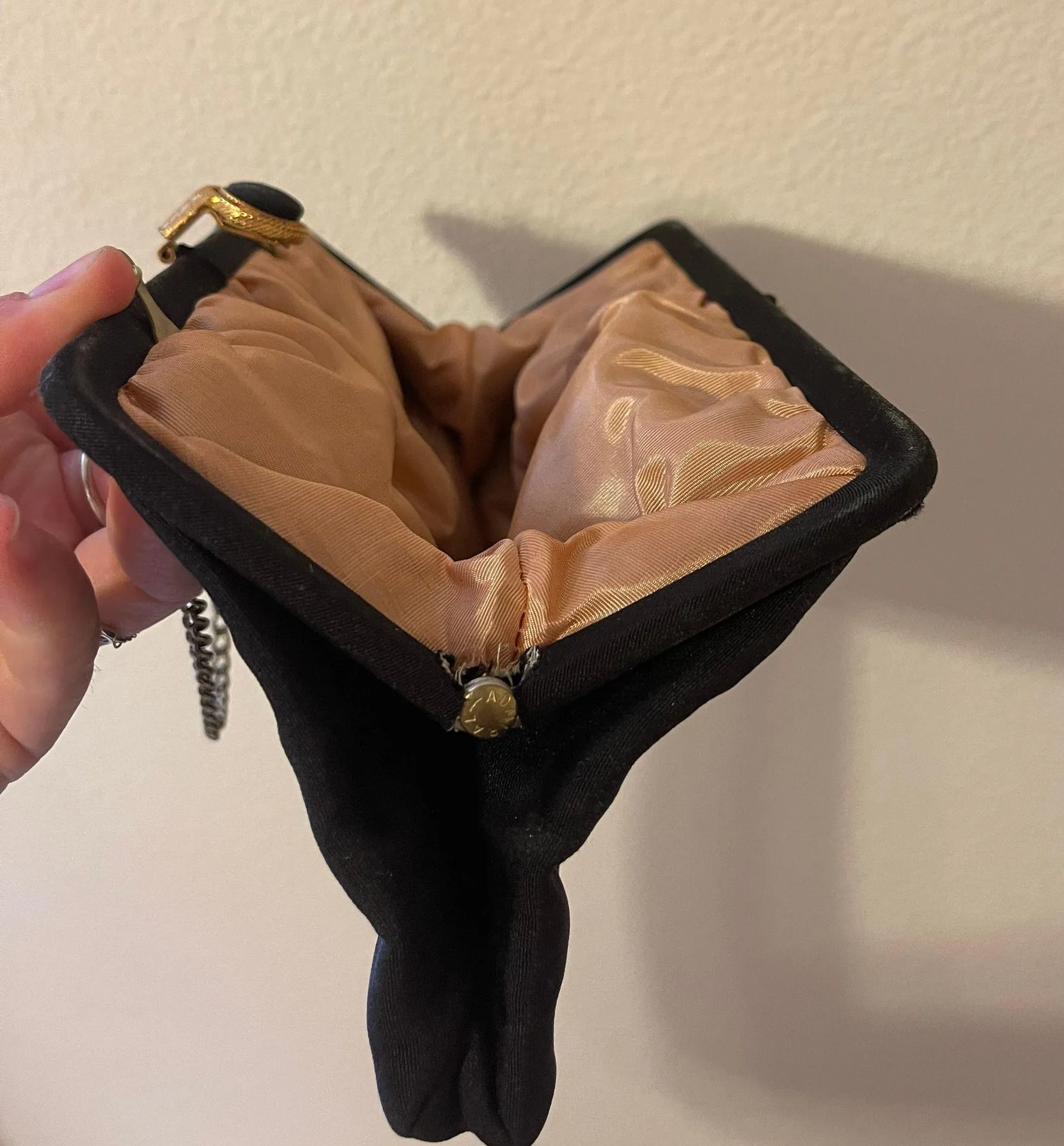 Vintage Clutch Black - Image 2