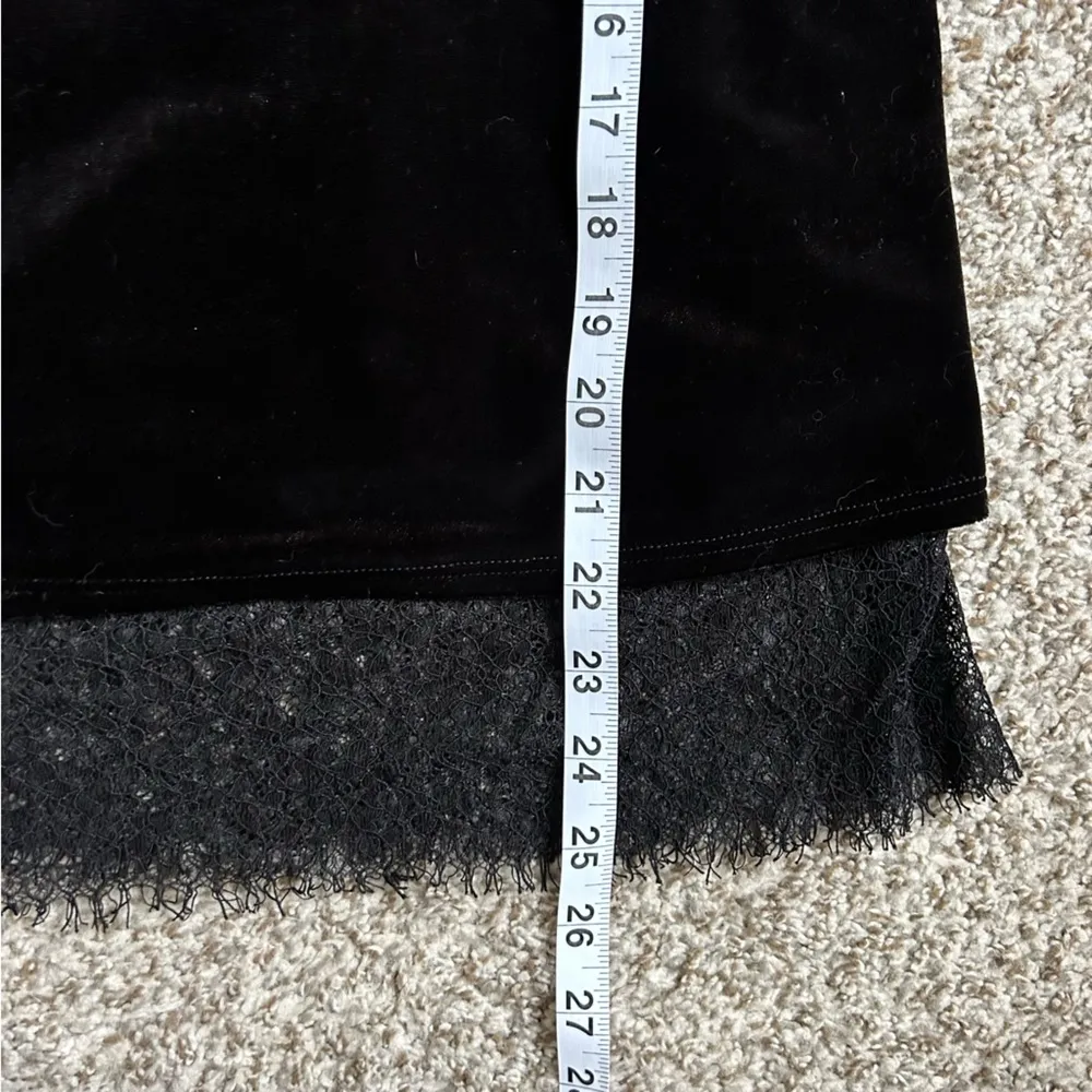 Harlowe and Graham Black Velvet Tank Top Blouse Camisole Lace Underlay Medium - Image 7