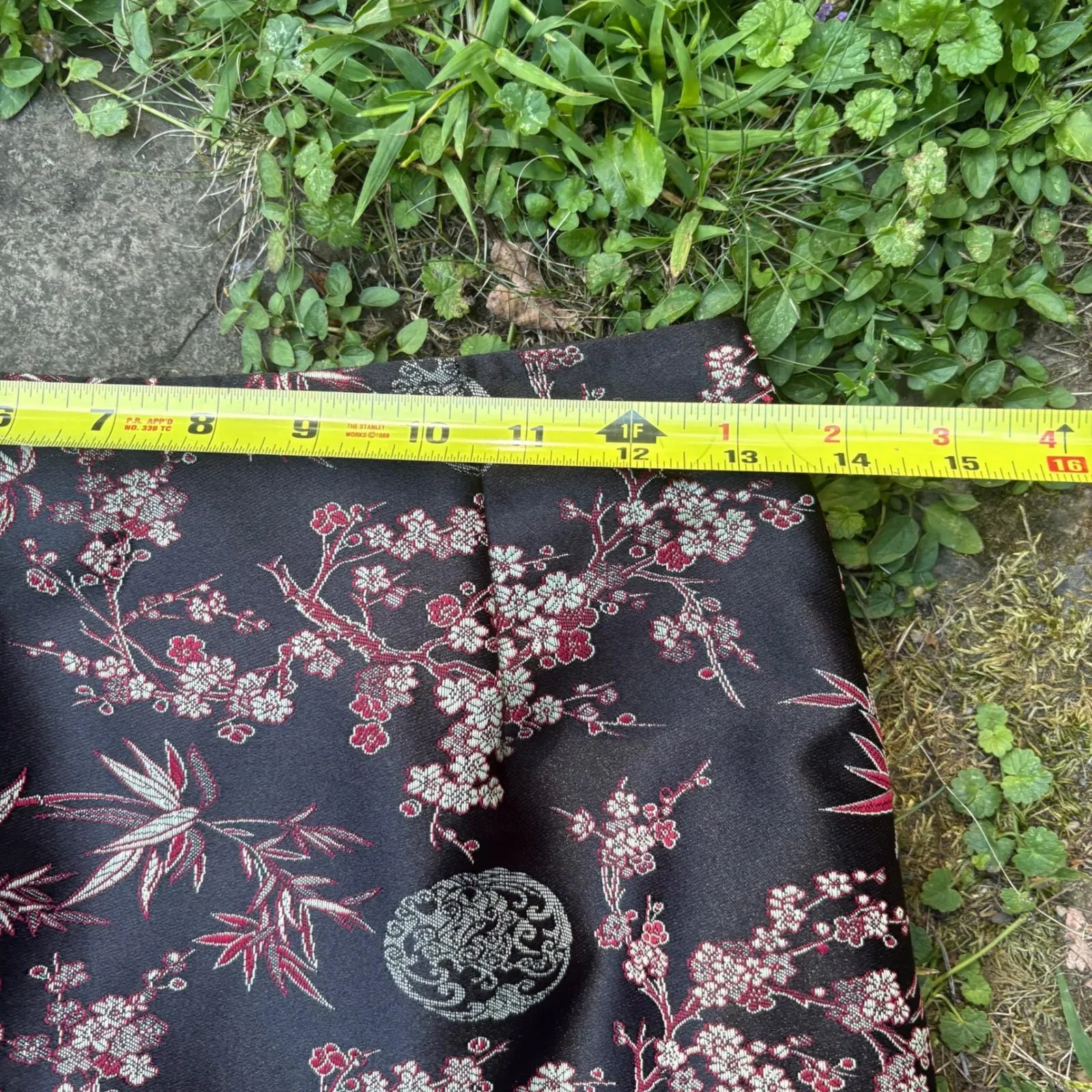 XOXO Women's Size‎ 3 Mini Skirt Black Asian Floral Print Y2K Career Casual Retro - Image 4