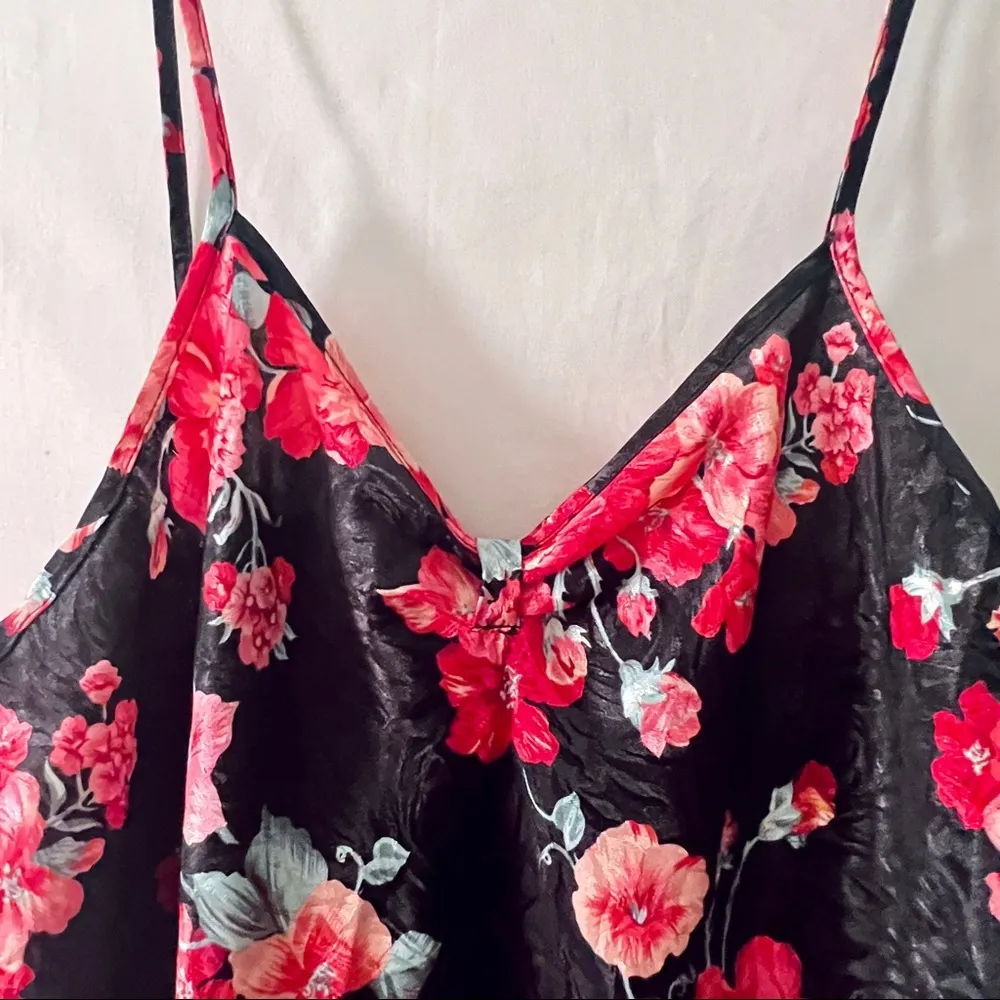 Vintage Violets & Roses Black Pink Red Floral Print Silk Slip Lingerie Satin - Image 2