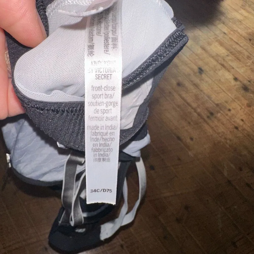 Victoria’s Secret Knockout gray front clasp 34C bra - Image 3