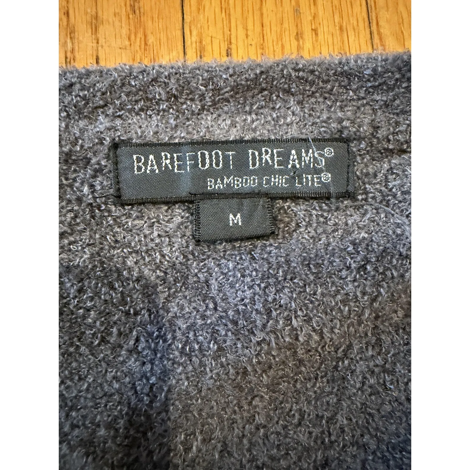 Barefoot Dreams Sweater Womens Medium Gray Bamboo Chic Lite Cardigan Pockets - Image 2