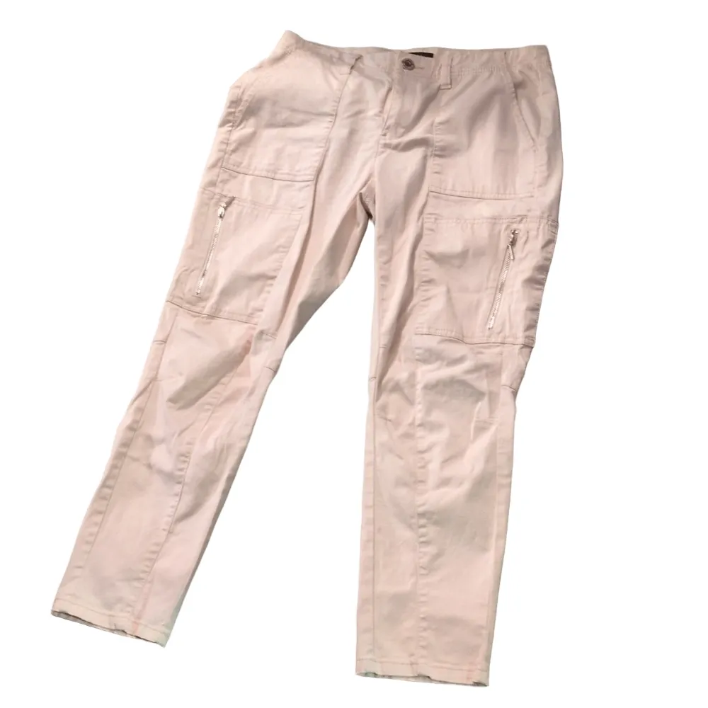 White House Black Market Cream Pants Size 2 - Image 2