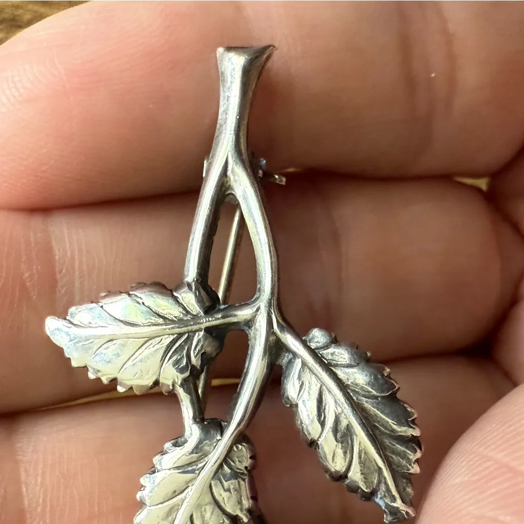 Vintage Mid Century Lang Sterling Single Rose Brooch Pin Antique Jewelry‎ Silver - Image 3