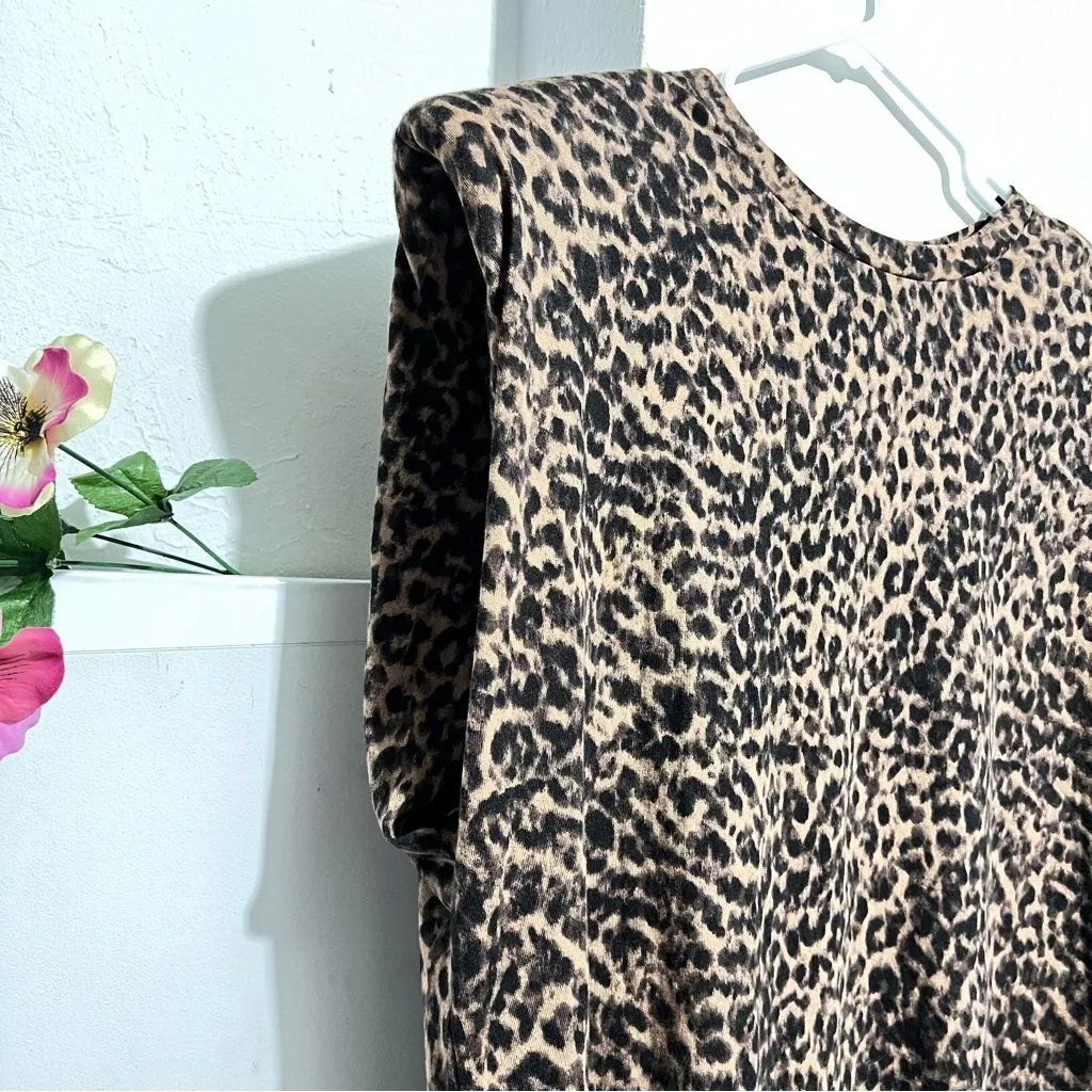 Good America boxy top animal print::Box I: - Image 2