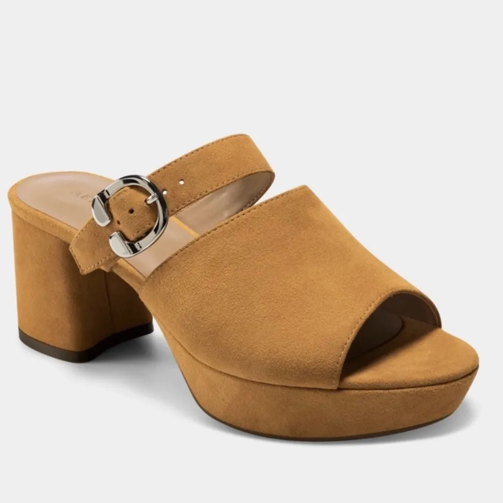 NWOB Aerosoles Women's Tan Suede Cosmic Heeled Slip on Mule Sandal sz 9.5 - Image 5