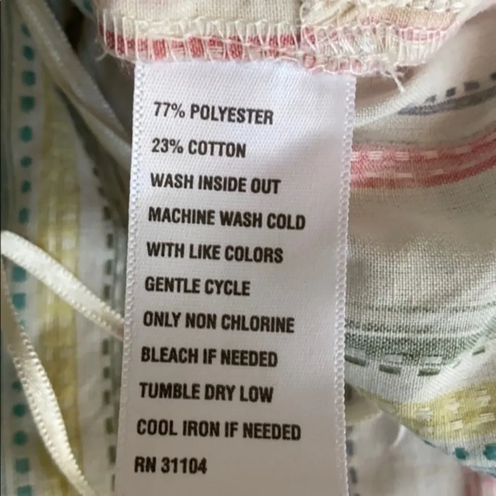 True Craft NEW Peplum Printed Top Size M - Image 3