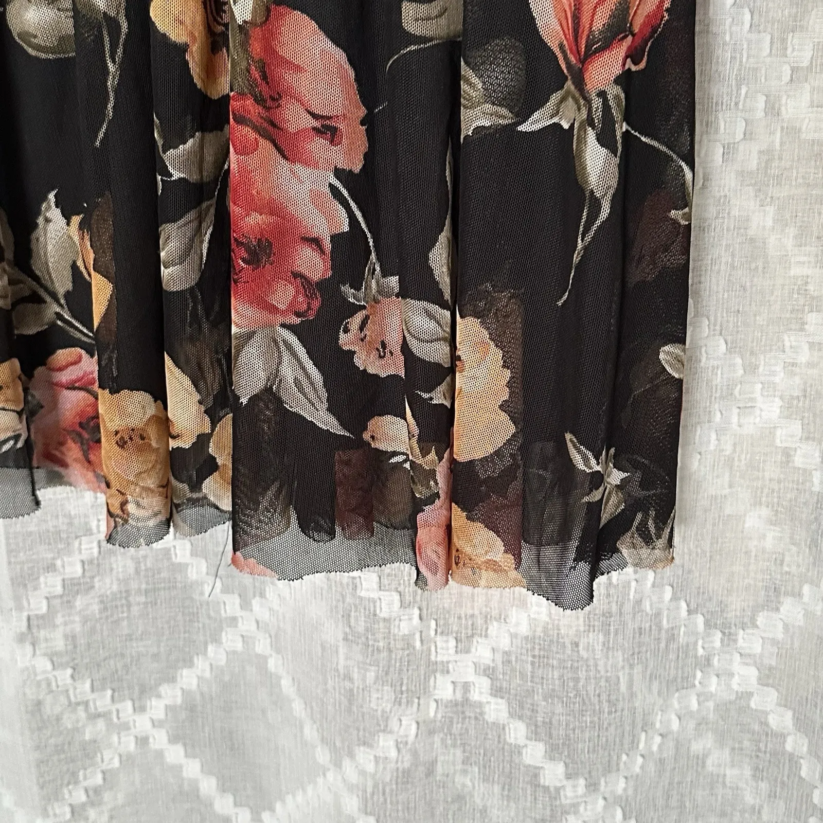 ✨ VTG Y2K Whimsigoth Floral Dress – Black – Medium Fairy Grunge Witchy Holiday ✨ - Image 4