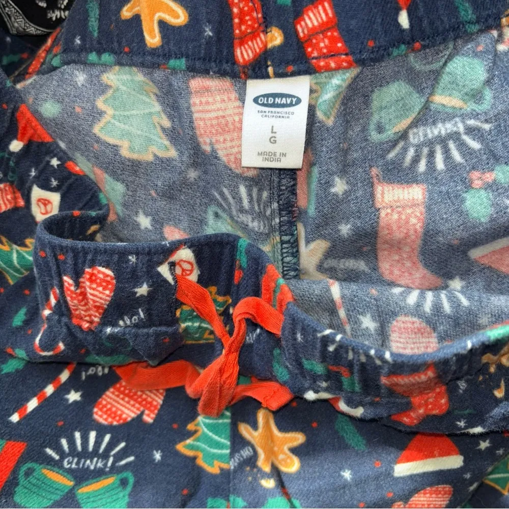Christmas design old navy pajama pants - Image 4