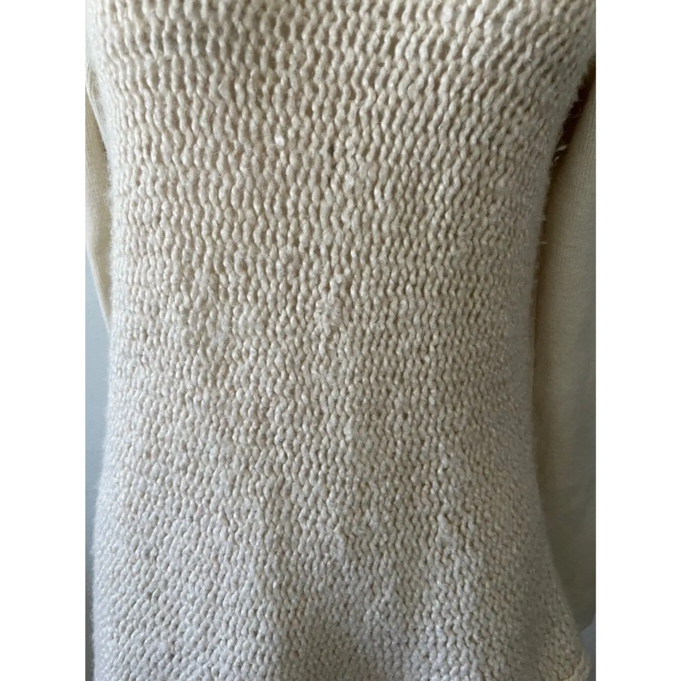 Club Monaco wool sweater size Small waffle knit Winter Cozy Weather Layers Cream - Image 4