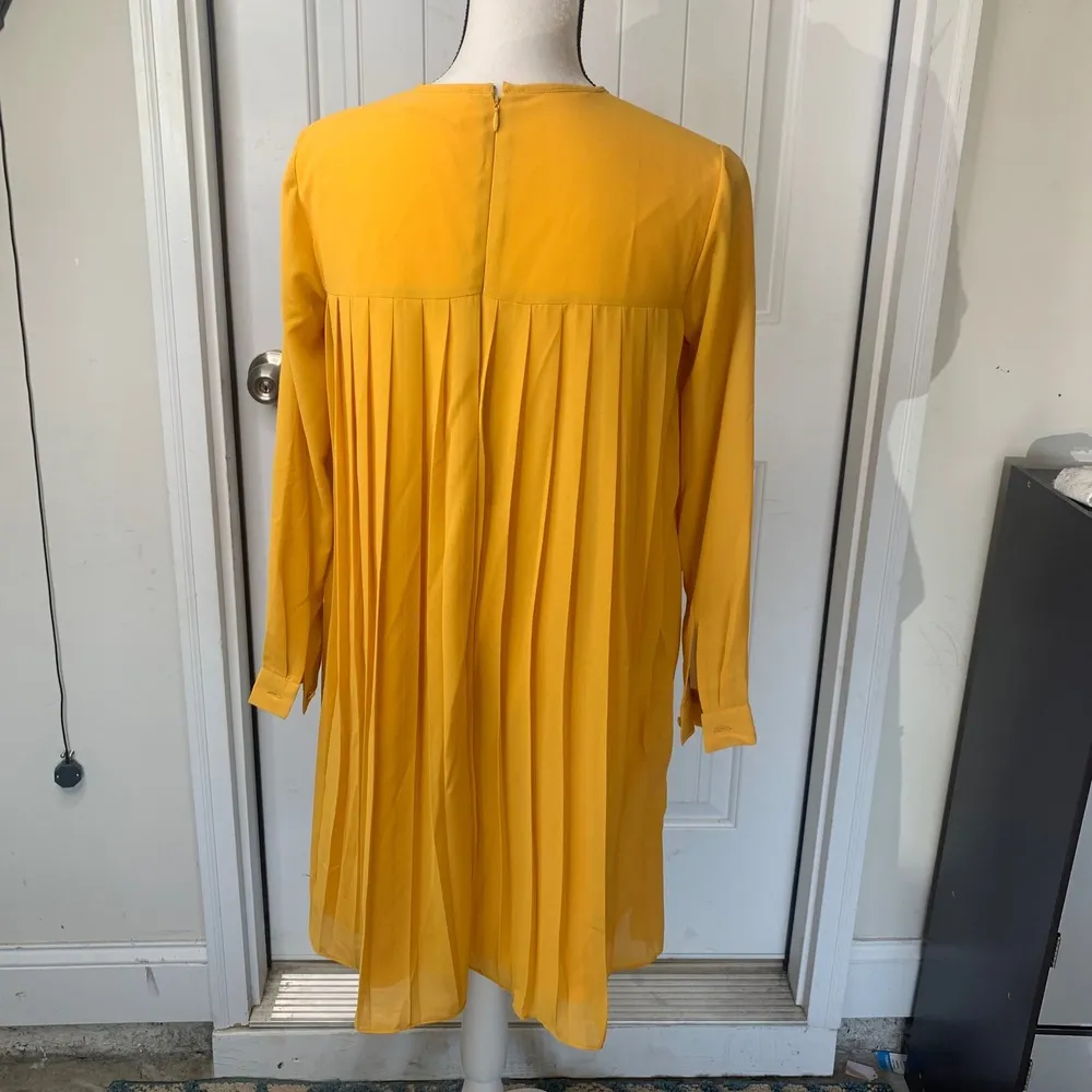 Rachel Parcell Anthropologie yellow pleated long sleeve dress XS summer vacation - Image 3