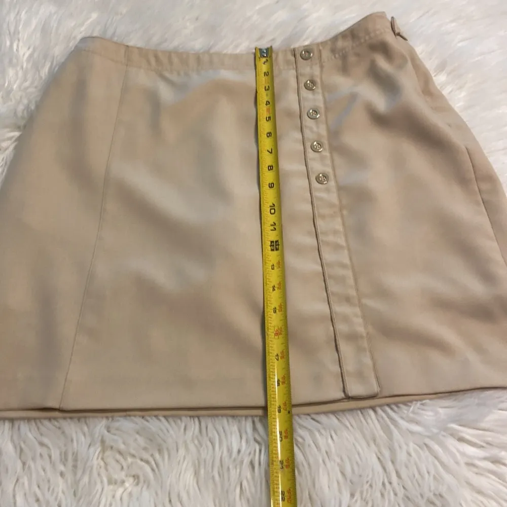 E & P pro Skorts size 14 excellent condition color tan please see all pictures - Image 7