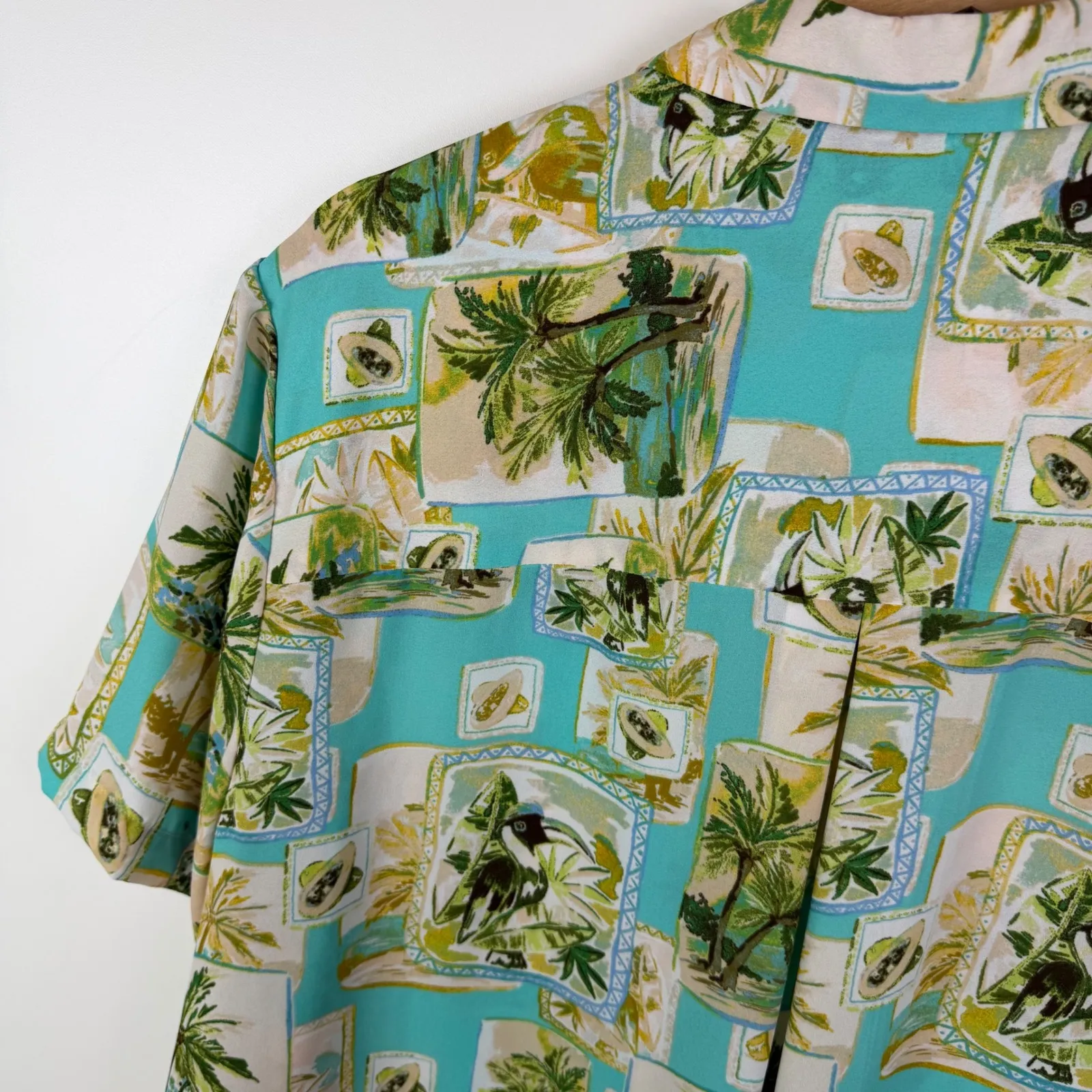 Rose + Olive Tropical Palm Tree Hawaiian Button Up Shirt 1X Lightweight Resort Blue - Image 3
