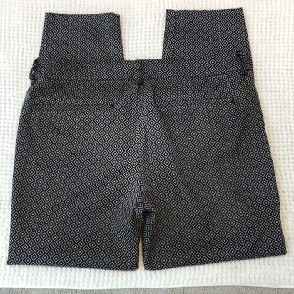 Woman's Old Navy The Diva Pants Size 12 #6662 - Image 3