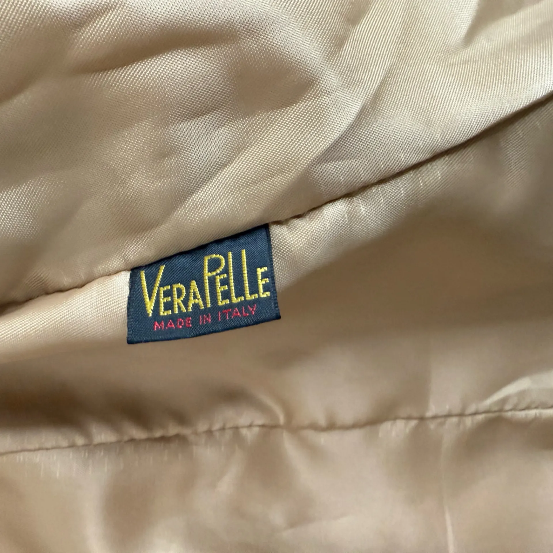 Gerard vintage tan 70’s leather, button down, jacket 42 Italian or S U.S. - Image 5