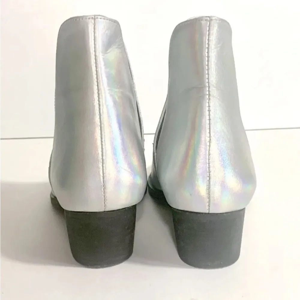 NWT  Charm Double V Ankle Boot Booties Pearl Holographic Iridescent 7 - Image 4