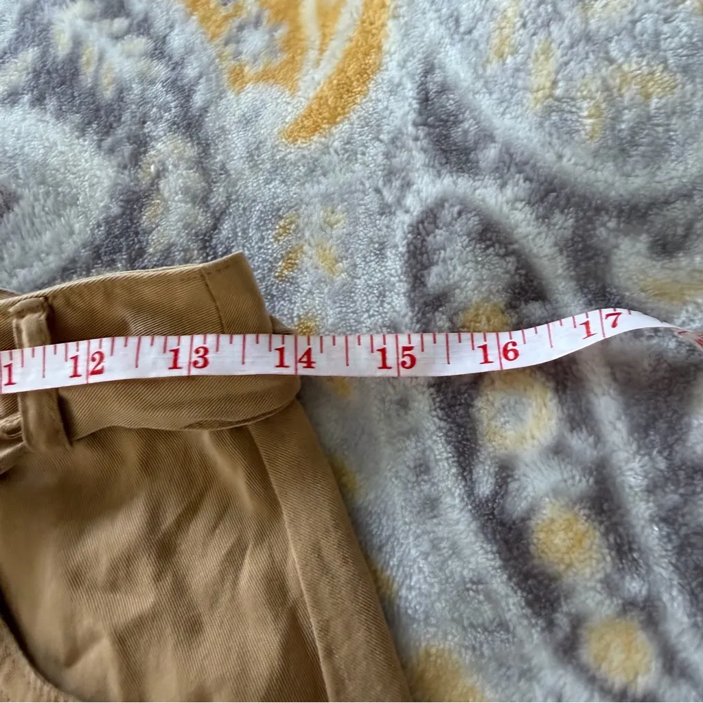 Abercrombie and fitch khaki skirt button up size small - Image 4