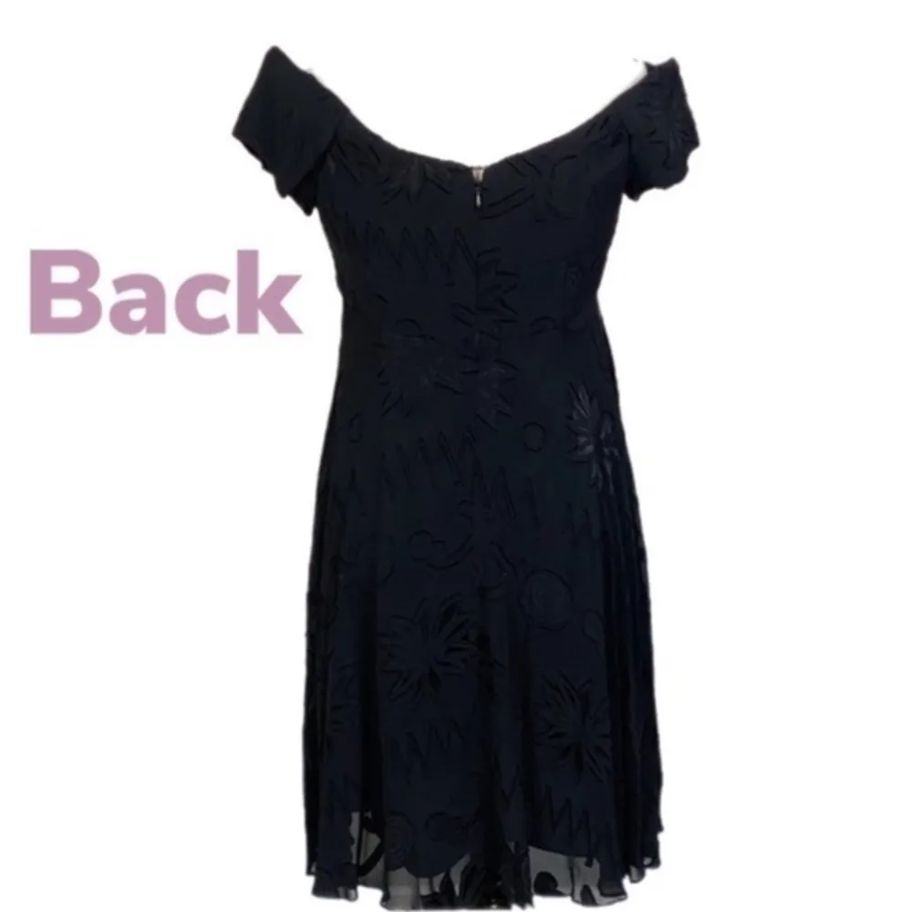 NICOLE MILLER black off-the-shoulder dress w/abstract embroidery in size 8. EUC - Image 11