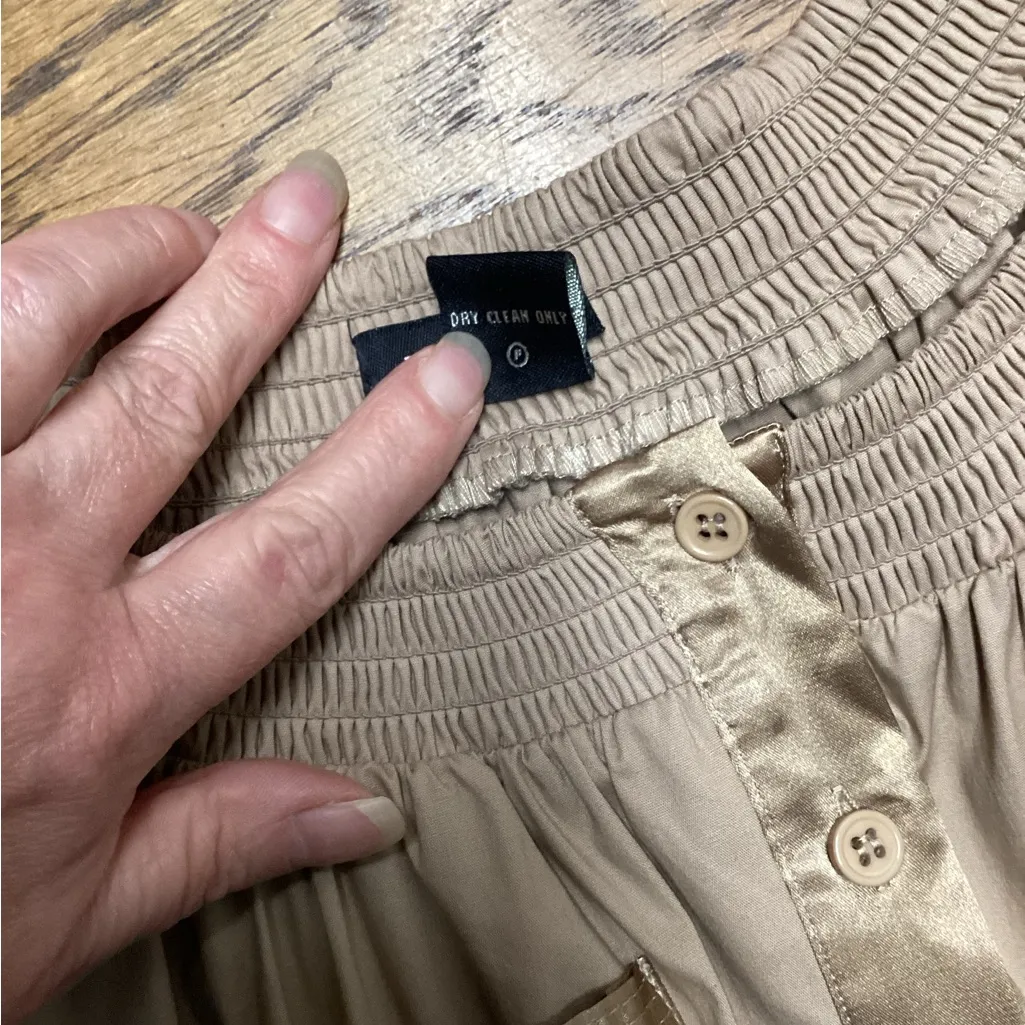 BCBGMAXAZRIA satin trim blouse. Dark tan/brown. Medium - Image 10