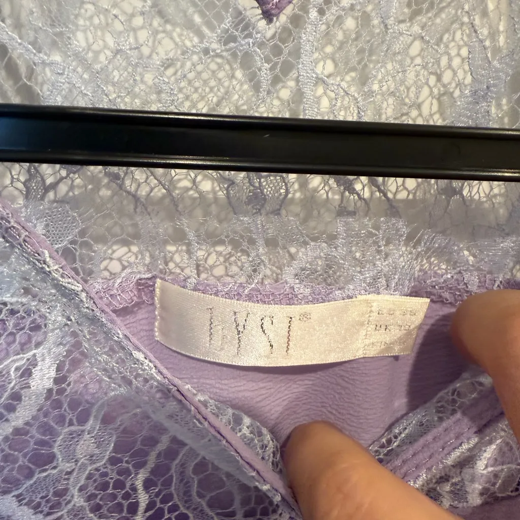 Lavender Lace Women's Top M Purple Size M - Image 4