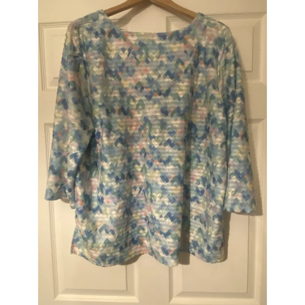 Women's 2X textured v neck top multi colored Plus size - Image 7