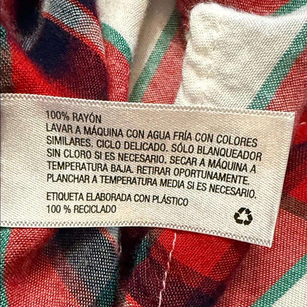 UNIVERSAL THREAD Red & Navy Plaid Flannel Button-Up Shirt Size XXL - Image 4