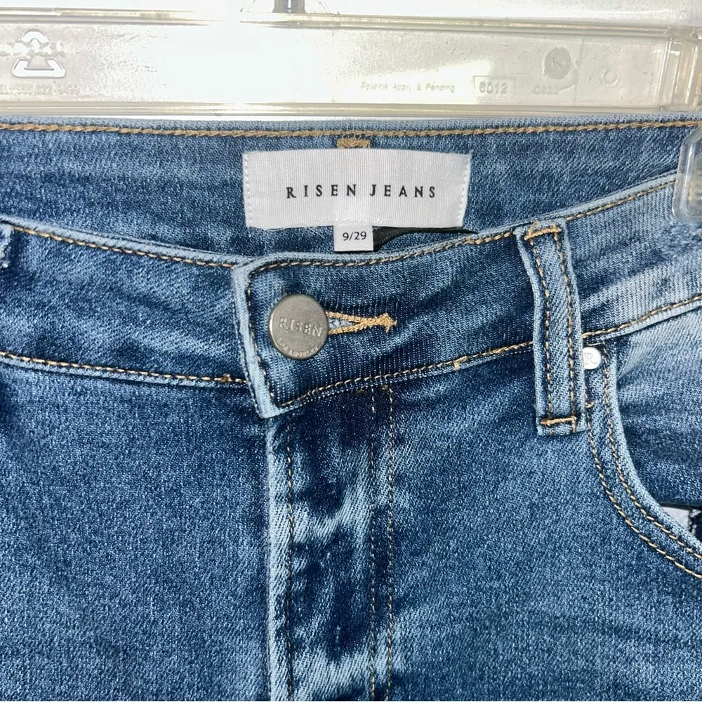 Risen Distressed Hem Jeans Women’s 9/29 Blue Size undefined - Image 4