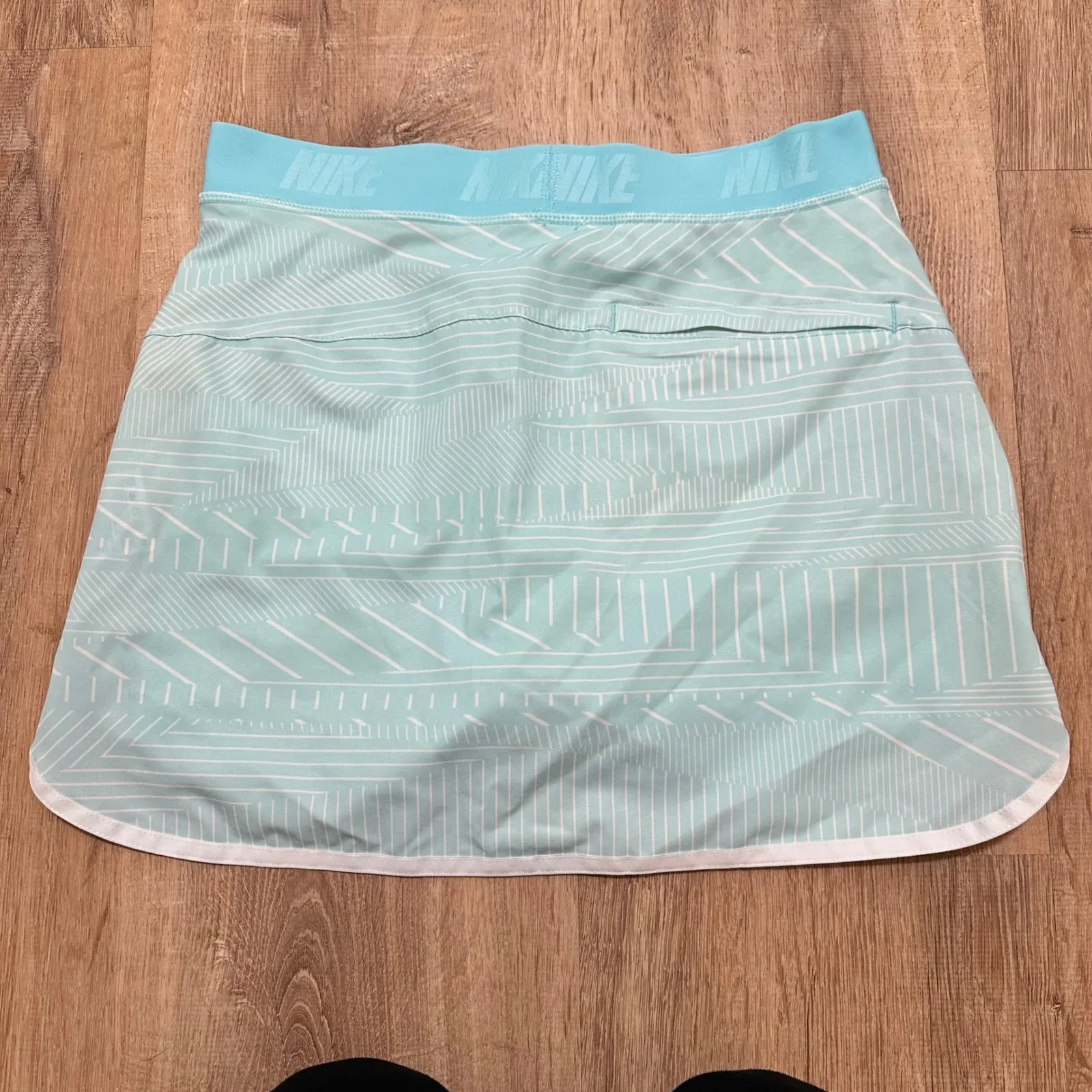 NIKE | Women's Dri-FIT Athletic Aqua Blue Green Geometric Print Golf Skort, XS - Image 2