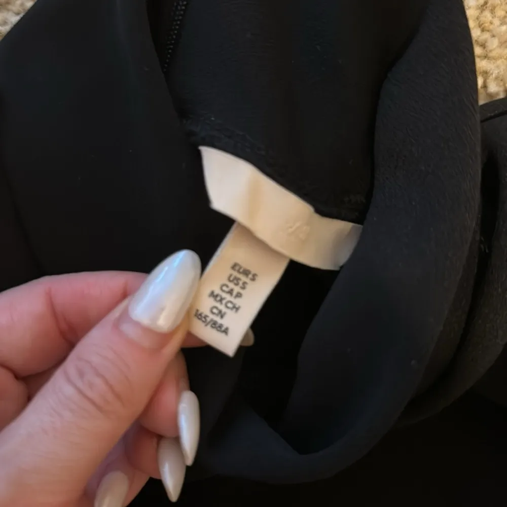 H&M Classy Dress - Image 4