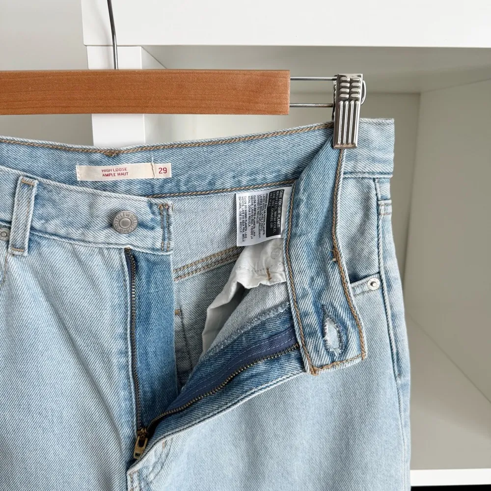 Levi’s High Loose Ample Haut High Rise Wide Leg Jeans Light Blue Sz 29 x 31 - Image 7