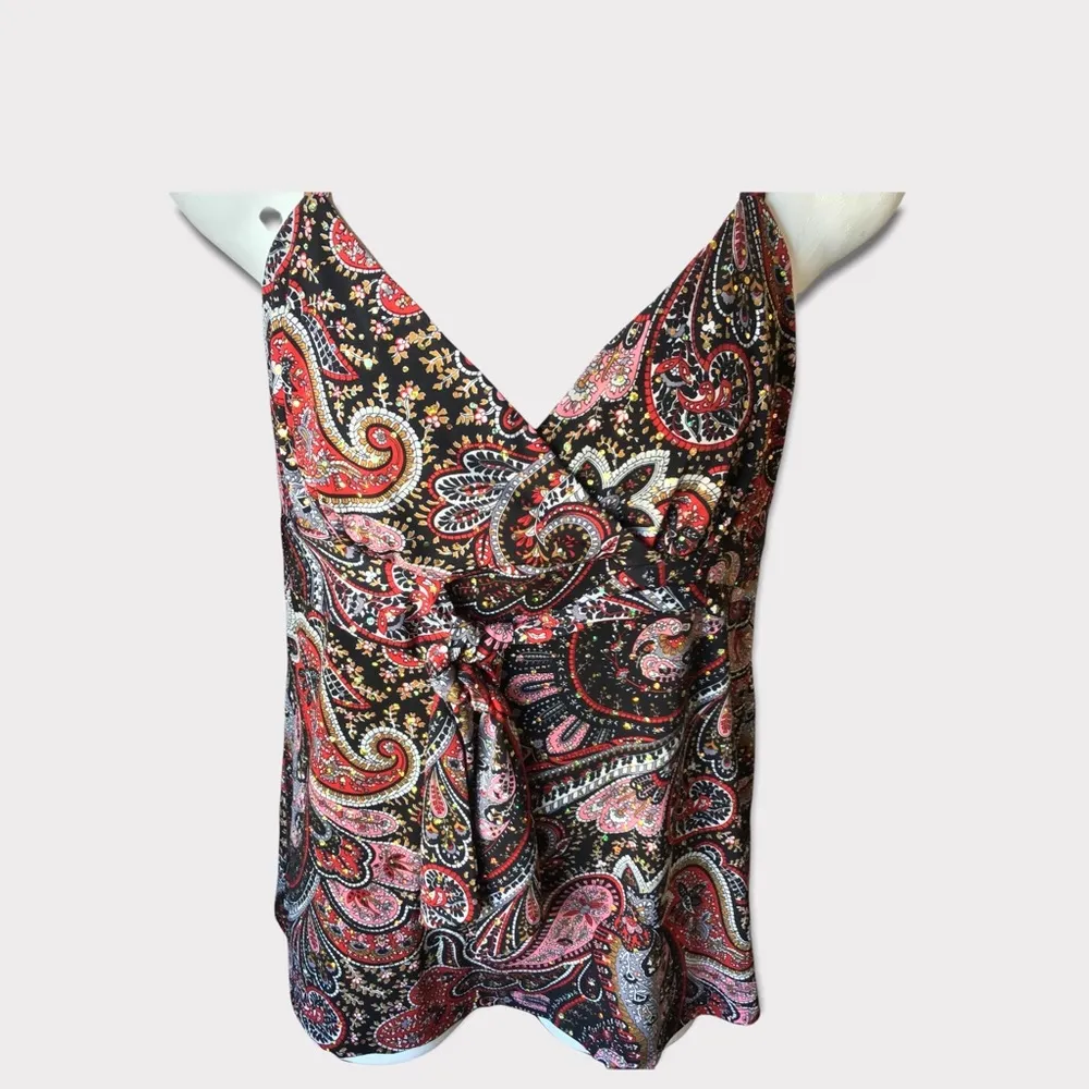 I.N.C. Top Super Cute, Little Bling on it! - Image 3