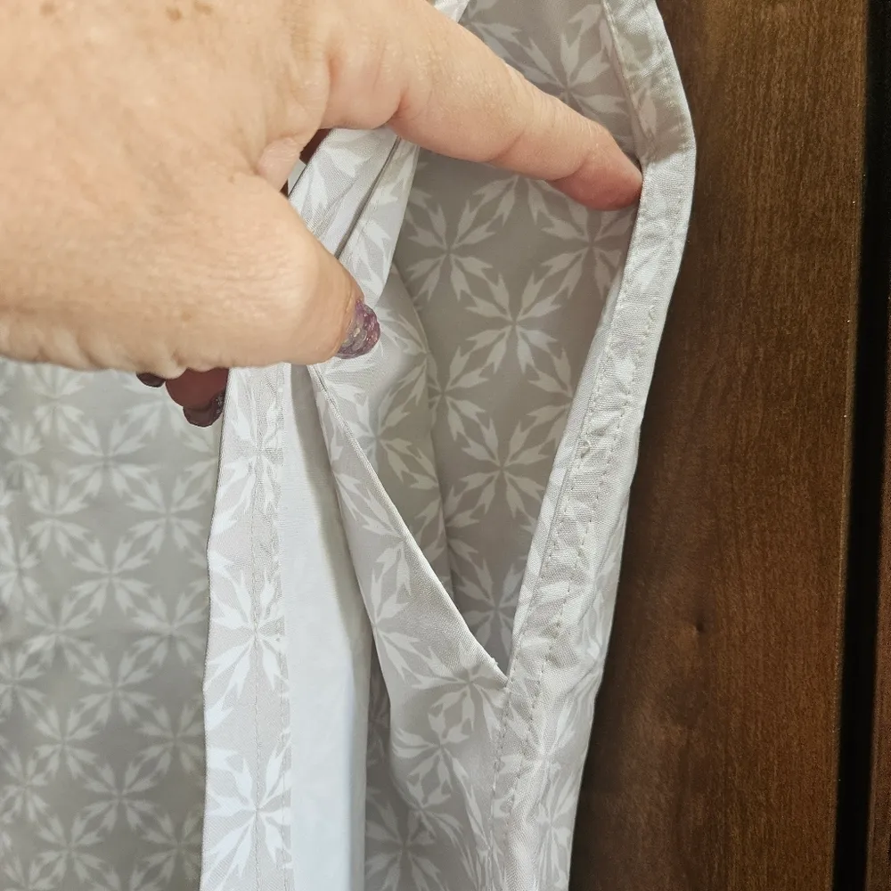 NWOT RipSkirt Hawaii Length 4 XXL White - Image 2